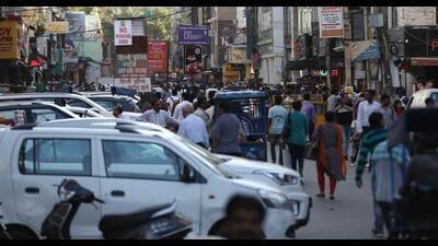 The data revealed that the seven of the top 10 traffic circles were located in west Delhi and northwest Delhi. (HT Photo) The data revealed that the seven of the top 10 traffic circles were located in west Delhi and northwest Delhi. (HT Photo)