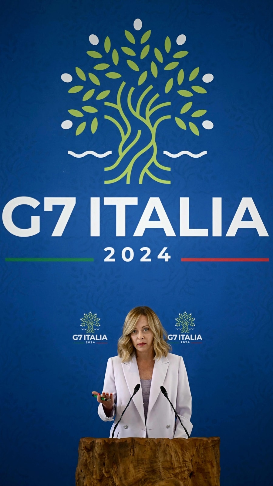 ITALY-G7-DIPLOMACY-SUMMIT-6