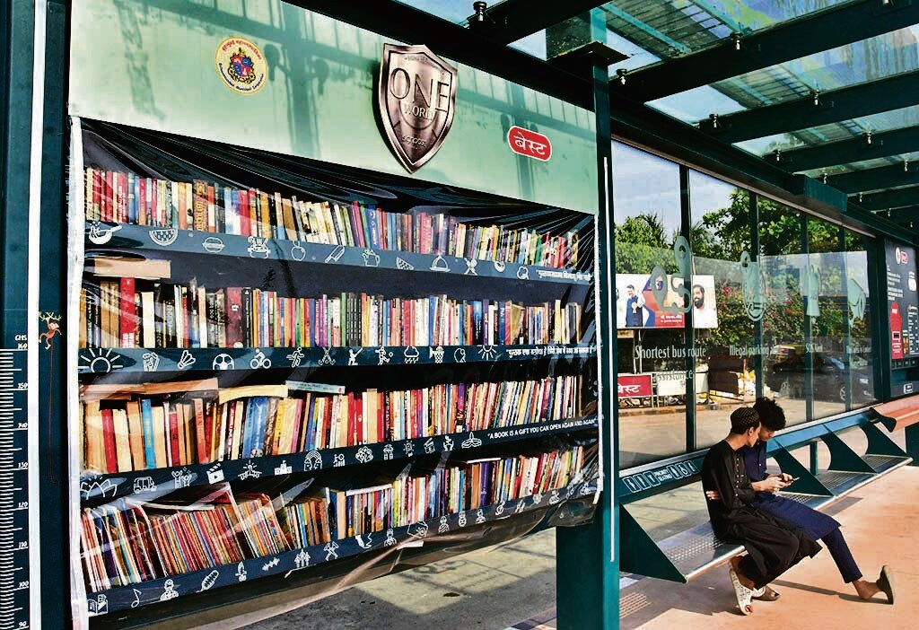 The new, modern bus stand at Worli, Mumbai. (HT Photo)