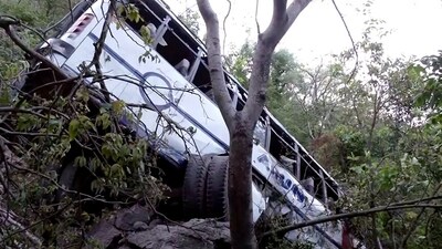 Bus carrying pilgrims lost its control and fell into a gorge following an alleged terror attack, in Reasi (ANI) Bus carrying pilgrims lost its control and fell into a gorge following an alleged terror attack, in Reasi (ANI)