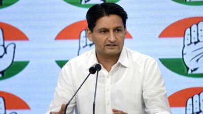 Congress leader Deepender Singh Hooda addresses a press conference at the party headquarters in Delhi on Monday. (ANI) Congress leader Deepender Singh Hooda addresses a press conference at the party headquarters in Delhi on Monday. (ANI)
