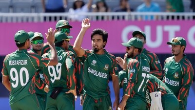 Tanzim took three wickets inside the powerplay and made that four in the first over after the period. (AP) Tanzim took three wickets inside the powerplay and made that four in the first over after the period. (AP)