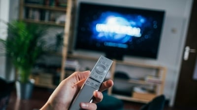 Sometimes searching for the perfect show to watch, that suits our taste, can be tiring. Going back to old shows saves us from decision fatigue. (Unsplash) Sometimes searching for the perfect show to watch, that suits our taste, can be tiring. Going back to old shows saves us from decision fatigue. (Unsplash)