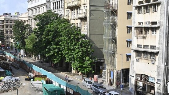 Mumbai, India - June 13, 2024: View of D N Road, after barricade removed partially by MMRDA during metro working, in Mumbai, India, on Thursday, June 13, 2024. (Photo by Anshuman Poyrekar/ Hindustan Times) (Hindustan Times)