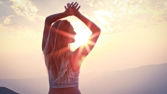 Create a positive environment: We should remove ourselves from situations and people who constantly make us doubt ourselves. Instead, we should surround ourselves with people who bring out the best in us.&nbsp;(Unsplash)