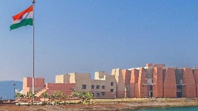 The new campus of Nalanda University, located close to the site of the ancient ruins of the Buddhist centre of learning in Bihar, is set to be inaugurated by Prime Minister Narendra Modi on Wednesday (HT_PRINT)
