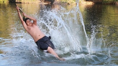 A dangerous heatwave was building over parts of the western United States on with forecasters warning of rocketing temperatures in an early taste of a possibly brutal summer for the region. The mercury was expected to top out at well over 100 degrees Fahrenheit (38 degrees Celsius), with some areas experiencing highs as much as 30 degrees above normal for this time of year. (Photo by David SWANSON / AFP) (AFP) A dangerous heatwave was building over parts of the western United States on with forecasters warning of rocketing temperatures in an early taste of a possibly brutal summer for the region. The mercury was expected to top out at well over 100 degrees Fahrenheit (38 degrees Celsius), with some areas experiencing highs as much as 30 degrees above normal for this time of year. (Photo by David SWANSON / AFP) (AFP)