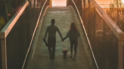 Compromise: Moving in means becoming a part of someone's life, not just their living space. You are bound to change your habits in some way or the other. See if you are giving up anything to align with each other’s lifestyle, and if you are okay with that kind of compromise. Analyse how much flexibility is allowed in this cohabitation, be it in terms of changes made to interior decor or making big decisions. Understanding these compromises builds mutual respect and strengthens the foundation of your shared life together. (Unsplash) Compromise: Moving in means becoming a part of someone's life, not just their living space. You are bound to change your habits in some way or the other. See if you are giving up anything to align with each other’s lifestyle, and if you are okay with that kind of compromise. Analyse how much flexibility is allowed in this cohabitation, be it in terms of changes made to interior decor or making big decisions. Understanding these compromises builds mutual respect and strengthens the foundation of your shared life together. (Unsplash)