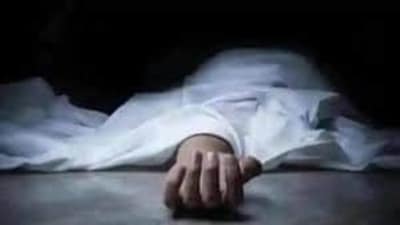 Preliminary investigations revealed that Pavana had borrowed ₹15,000 from her friends and managed to return ₹10,000. Preliminary investigations revealed that Pavana had borrowed ₹15,000 from her friends and managed to return ₹10,000.