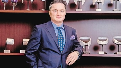 Institutional Investor Advisory Services (IiAS) urged Raymond shareholders to vote against reappointment of Gautam Singhania. Institutional Investor Advisory Services (IiAS) urged Raymond shareholders to vote against reappointment of Gautam Singhania.