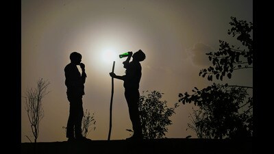 Doctors also advised avoiding direct sun exposure to the sun, especially during the peak hours — between 10am and 4pm. (Raj K Raj/HT Photo) Doctors also advised avoiding direct sun exposure to the sun, especially during the peak hours — between 10am and 4pm. (Raj K Raj/HT Photo)