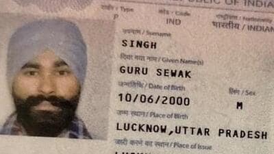 Guru Sewak Singh, a resident of Lucknow, was held at IGI airport. (HT photo) Guru Sewak Singh, a resident of Lucknow, was held at IGI airport. (HT photo)