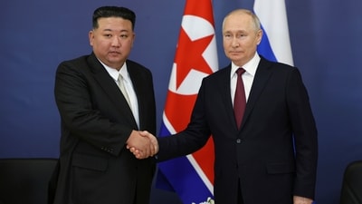 Russian President Vladimir Putin, right, and North Korean leader Kim Jong Un (File photo) Russian President Vladimir Putin, right, and North Korean leader Kim Jong Un (File photo)