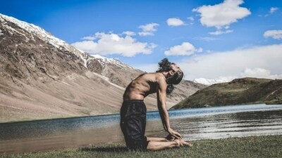 Ustrasana, or the Camel Pose, is a backbend routine that helps in opening up the chest. (Grand Master Akshar) Ustrasana, or the Camel Pose, is a backbend routine that helps in opening up the chest. (Grand Master Akshar)