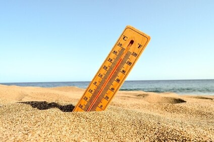 Heatwave grips North India (Freepik) Heatwave grips North India (Freepik)