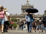 Emergency services in Veracruz have been responding to a greater number of heat-related emergencies Emergency services in Veracruz have been responding to a greater number of heat-related emergencies