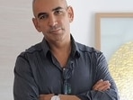 Los Angeles jury on Monday ordered Alkiviades 'Alki' David to pay $900 million after he was accused of raping another employee,
Los Angeles jury on Monday ordered Alkiviades 'Alki' David to pay $900 million after he was accused of raping another employee,