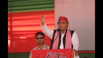 Akhilesh Yadav and Priyanka Gandhi Vadra during a poll rally in Uttar Pradesh. (File photo) Akhilesh Yadav and Priyanka Gandhi Vadra during a poll rally in Uttar Pradesh. (File photo)