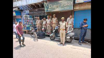 A market in Aligarh open on Thursday. (HT) A market in Aligarh open on Thursday. (HT)