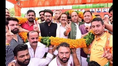 Bharatiya Janata Party (BJP) candidate KL Thakur on Thursday filed his nomination papers for the Nalagarh assembly byelections slated for July 10. He will face Congress’ Hardeep Singh Bawa. Former Independent legislator and now BJP candidate, Thakur has been a two-time MLA from Nalagarh. He won in 2012 on the BJP ticket and in 2022 as an Independent. (HT Photo) Bharatiya Janata Party (BJP) candidate KL Thakur on Thursday filed his nomination papers for the Nalagarh assembly byelections slated for July 10. He will face Congress’ Hardeep Singh Bawa. Former Independent legislator and now BJP candidate, Thakur has been a two-time MLA from Nalagarh. He won in 2012 on the BJP ticket and in 2022 as an Independent. (HT Photo)