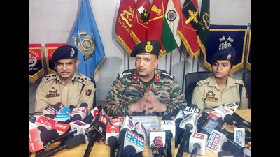 Brigadier Deepak Mohan, DIG Vivek Gupta and SP Sopore Divya Dev speak to the media about a successful operation against terrorists in Sopore's Rafiabad area, in Baramulla on Thursday. (ANI)