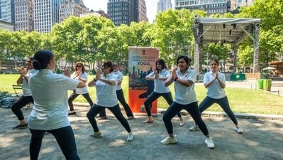 A yoga session at Bryant Park, New York, near the famous New York Public Library to observe the Internation Yoga Day (X/Indian in New York) A yoga session at Bryant Park, New York, near the famous New York Public Library to observe the Internation Yoga Day (X/Indian in New York)