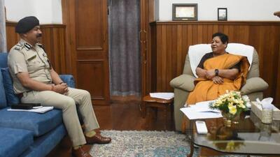 Manipur Governor Anusuiya Uikey with DGP Manipur Rajiv Singh at Raj Bhavan (Sourced Photo) Manipur Governor Anusuiya Uikey with DGP Manipur Rajiv Singh at Raj Bhavan (Sourced Photo)