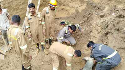 Rescue work underway. (SOURCED)