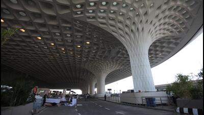 The policemen and the accused alighted from the aircraft at terminal two and were walking towards terminal one to catch the connecting flight to Goa when the accused fled from the spot. (Hindustan Times)