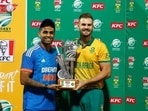 Suryakumar Yadav with Aiden Markram after last year's T20I series in South Africa