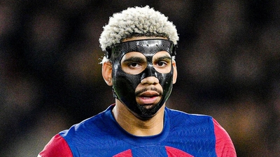 After sustaining an injury last season, Barcelona defender Ronald Araujo played a few matches wearing a protective mask. (X Image (@ManagingBarca))