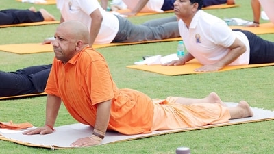 Uttar Pradesh Chief Minister Yogi Adityanath celebrates Yoga Day by participating in event in Lucknow. (Yogi Adityanath (X)) Uttar Pradesh Chief Minister Yogi Adityanath celebrates Yoga Day by participating in event in Lucknow. (Yogi Adityanath (X))