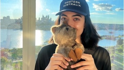 And this adorable picture of her cuddling up to a soft toy while having a laidback vacation in Australia… And this adorable picture of her cuddling up to a soft toy while having a laidback vacation in Australia…