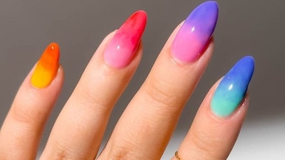 Featuring translucent, jelly-like finish, these nails add a playful vibe to your manicure (Photo: Instagram) Featuring translucent, jelly-like finish, these nails add a playful vibe to your manicure (Photo: Instagram)