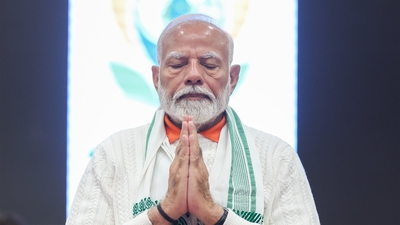 Pm Modi also said, “We are now seeing yoga tourism in states like Uttarakhand and Kerala. People are coming to India because they get to see authentic yoga.” (X/BJP)