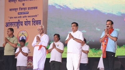 Union Minister Nitin Gadkari participates in Yoga in Nagpur, Maharashtra, on International Yoga Day. (Nitin Gadkari (X)) Union Minister Nitin Gadkari participates in Yoga in Nagpur, Maharashtra, on International Yoga Day. (Nitin Gadkari (X))