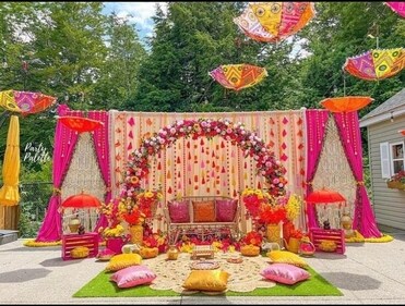 Bohemian mehendi decor inspiration (Photo by Design & Arts) Bohemian mehendi decor inspiration (Photo by Design & Arts)