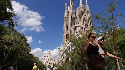 Barcelona to ban tourist apartment rentals by 2028 to curb housing crisis (Photo by Jonas Martiny/DW) Barcelona to ban tourist apartment rentals by 2028 to curb housing crisis (Photo by Jonas Martiny/DW)