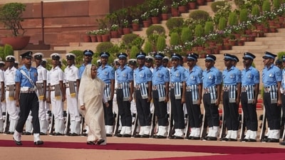 Prime Minister Sheikh Hasina of Bangladesh received a ceremonial reception at the Rashtrapati Bhavan in New Delhi on Saturday. (PTI) Prime Minister Sheikh Hasina of Bangladesh received a ceremonial reception at the Rashtrapati Bhavan in New Delhi on Saturday. (PTI)