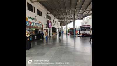 Platform area of the bus stand (HT Photo)