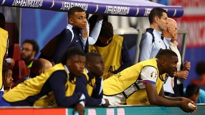 Soccer Football - Euro 2024 - Group D - Netherlands v France - Leipzig Stadium, Leipzig, Germany - June 21, 2024  France's Kylian Mbappe and Marcus Thuram react after the match REUTERS/Kai Pfaffenbach (REUTERS)
