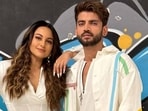 Sonakshi Sinha and Zaheer Iqbal will get married today under the Special Marriage Act. Sonakshi Sinha and Zaheer Iqbal will get married today under the Special Marriage Act.
