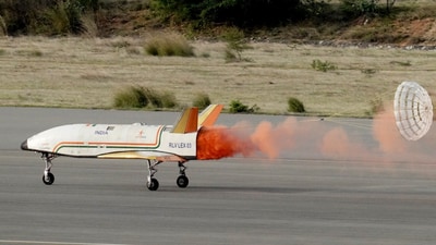 The winged vehicle, 'Pushpak', was released from an Indian Air Force Chinook Helicopter at an altitude of 4.5 km on Sunday. (ISRO) The winged vehicle, 'Pushpak', was released from an Indian Air Force Chinook Helicopter at an altitude of 4.5 km on Sunday. (ISRO)