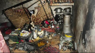 Upon inspection, the fire officials found that a suspected leakage in an LPG cylinder in the house caused the blaze, though it stopped but it caused burns to all. (Sakib Ali/HT Photo) Upon inspection, the fire officials found that a suspected leakage in an LPG cylinder in the house caused the blaze, though it stopped but it caused burns to all. (Sakib Ali/HT Photo)