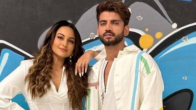 Sonakshi Sinha and Zaheer Iqbal will get married today under the Special Marriage Act. Sonakshi Sinha and Zaheer Iqbal will get married today under the Special Marriage Act.