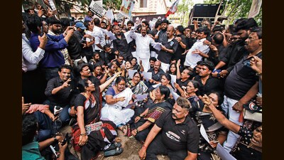 AIADMK supporters protest against the Tamil Nadu government over alleged sale of illicit liquor in the state, in Chennai on Monday. (ANI) AIADMK supporters protest against the Tamil Nadu government over alleged sale of illicit liquor in the state, in Chennai on Monday. (ANI)
