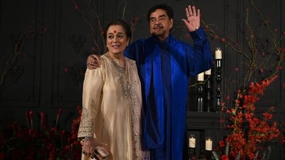 Proud parents! Bollywood actor and politician Shatrughan Sinha poses for photographs with his wife, actor Poonam Sinha, during the wedding reception party of their daughter Sonakshi Sinha and actor Zaheer Iqbal, in Mumbai on June 23, 2024. (AFP) Proud parents! Bollywood actor and politician Shatrughan Sinha poses for photographs with his wife, actor Poonam Sinha, during the wedding reception party of their daughter Sonakshi Sinha and actor Zaheer Iqbal, in Mumbai on June 23, 2024. (AFP)