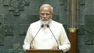 Prime Minister Narendra Modi takes oath as a member of parliament (Sansad TV (screengrab))