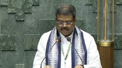 Union education minister Dharmendra Pradhan takes oath amid ‘NEET’ slogans by Oppn Union education minister Dharmendra Pradhan takes oath amid ‘NEET’ slogans by Oppn