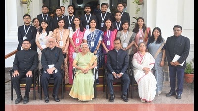 Tour villages, compile work experiences: UP governor to trainee officers (sourced) Tour villages, compile work experiences: UP governor to trainee officers (sourced)
